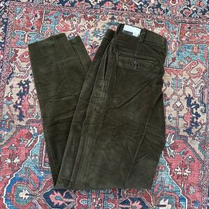 Vtg NWT Men’s Tailored Trousers 100% Cotton Corduroy Olive Green 34S